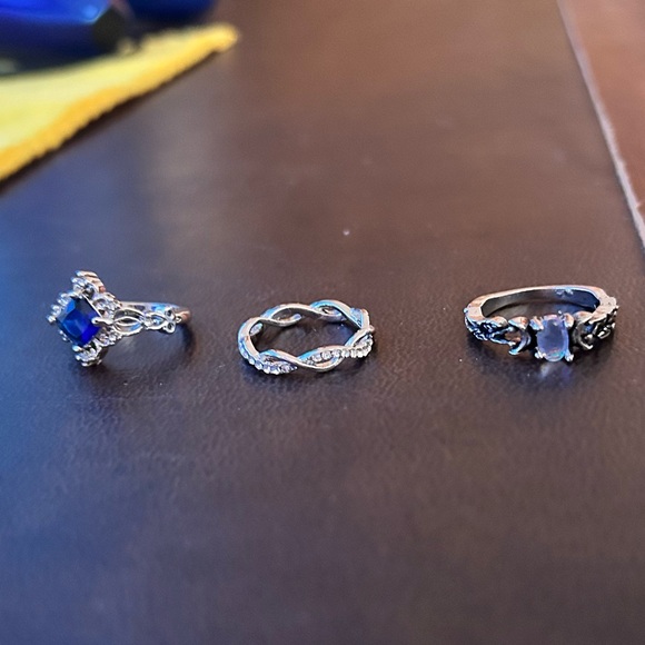 Jewelry - Women's Ring Set